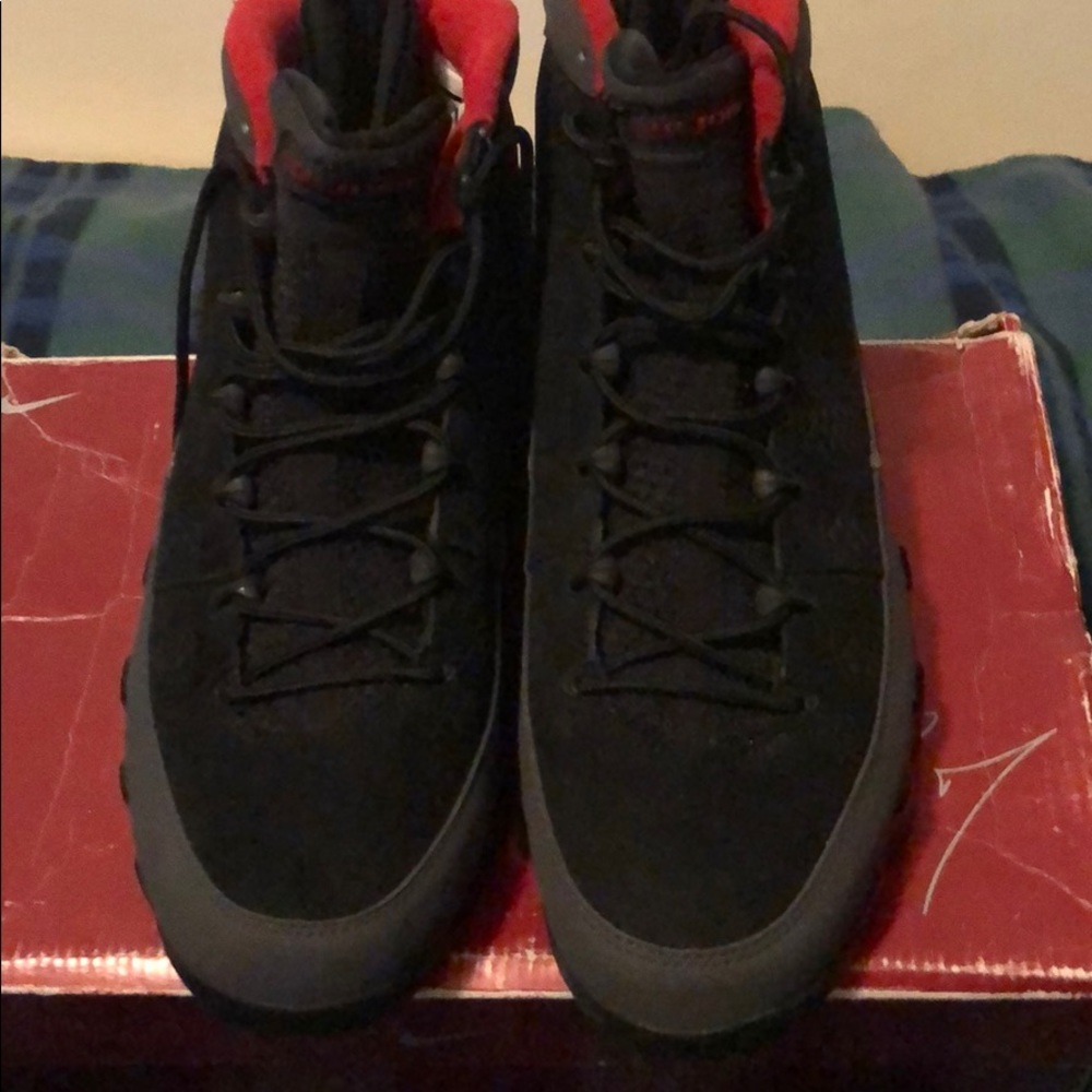 Air Jordan 9 Charcoal Size 10.5